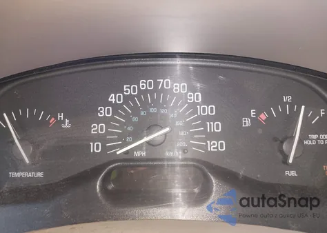 2002 Buick Century Custom из США, поврежденный, VIN 2G4WS52J421225712